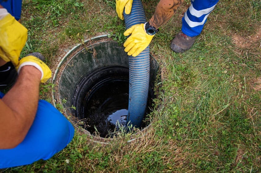 Déboucher une canalisation enterrée